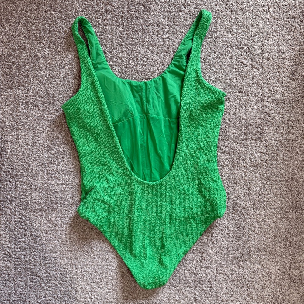 It's Now Cool Clover Green Crinkle Low Back One Piece Swimsuit Large Retro - Picture 8 of 10